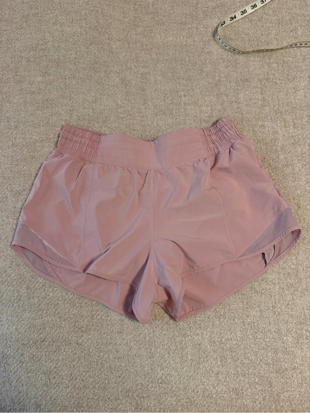 Lululemon Hotty Hot Shorts 2.5”